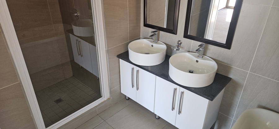 3 Bedroom Property for Sale in Wild Olive Estate Free State